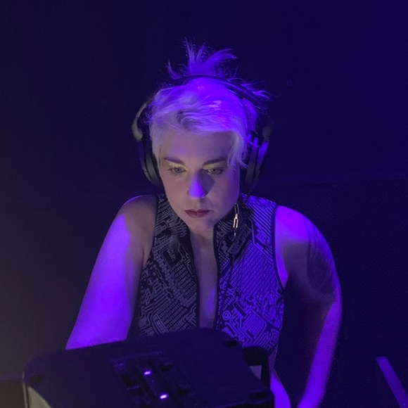 Marley - Picture 6 of 8